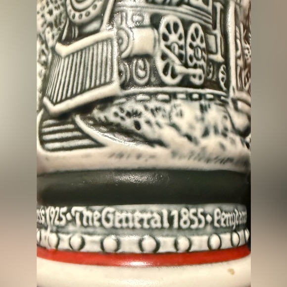 Vintage Train Themed Ceramic Beer Steins - Black and White - Picture 4 of 8